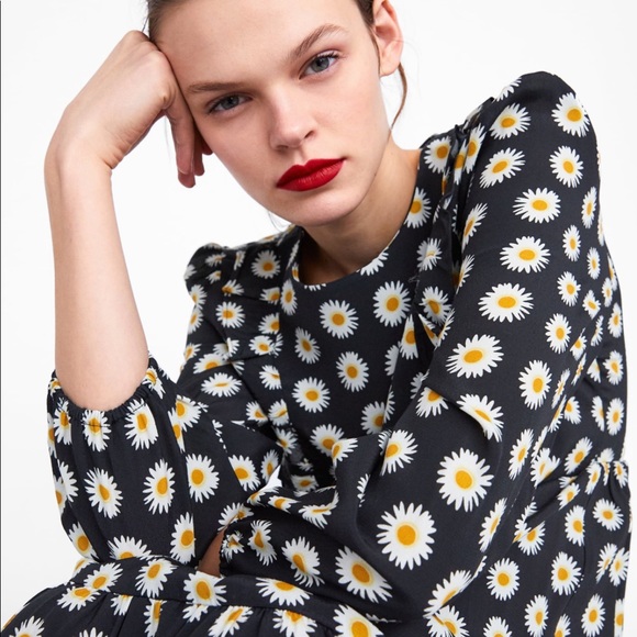 ZARA Floral Print Dress with Ruffles - Picture 2 of 8